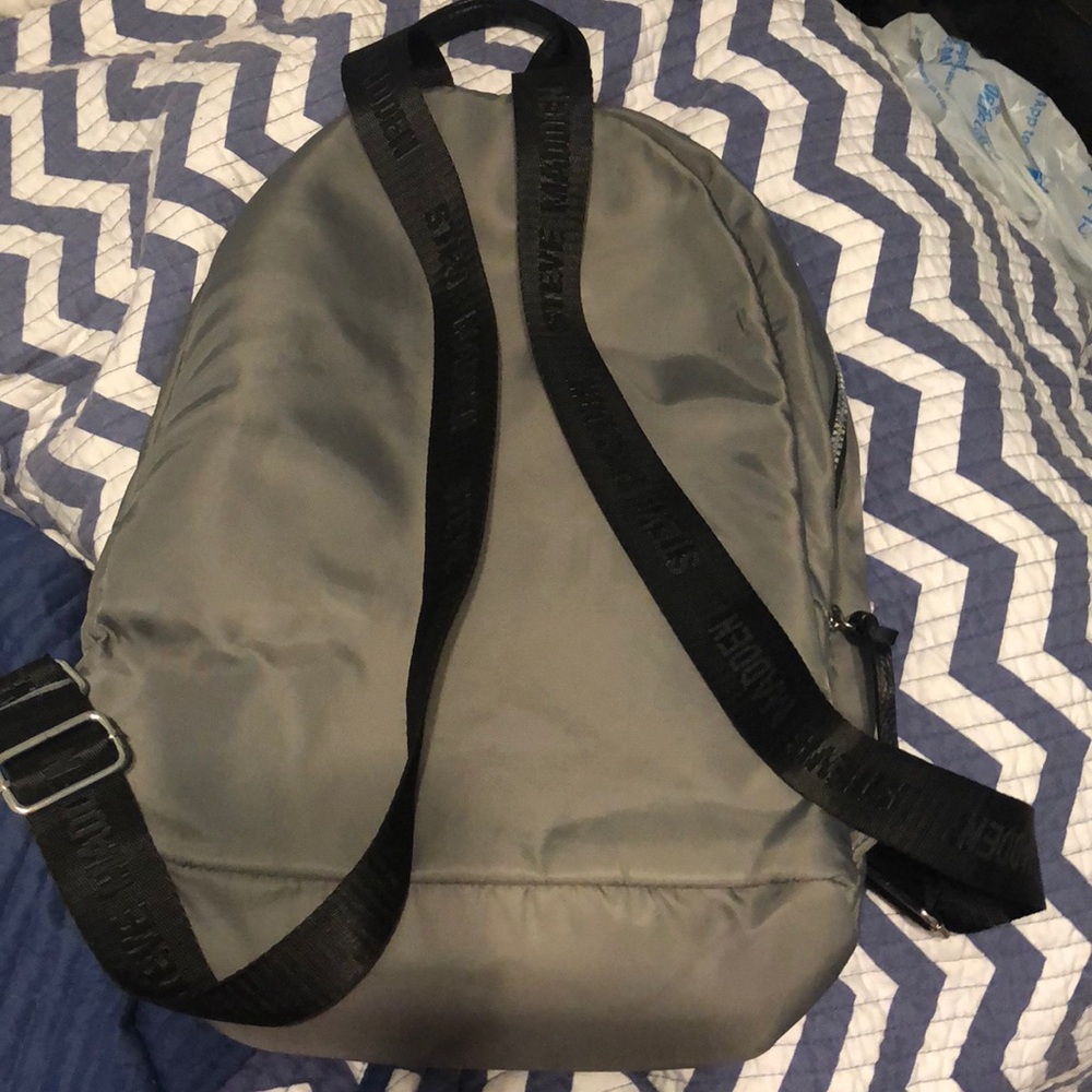 Steve Madden backpack - Picture 2 of 2